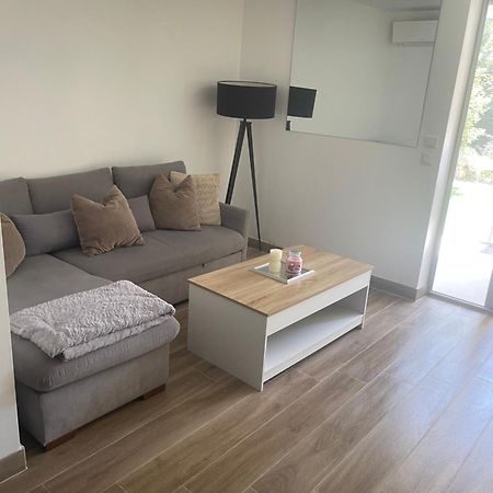 Appartement Seyana - Agreable Avec Jardin Et Grande Veranda - Proche Mer كانيو سور مير المظهر الخارجي الصورة