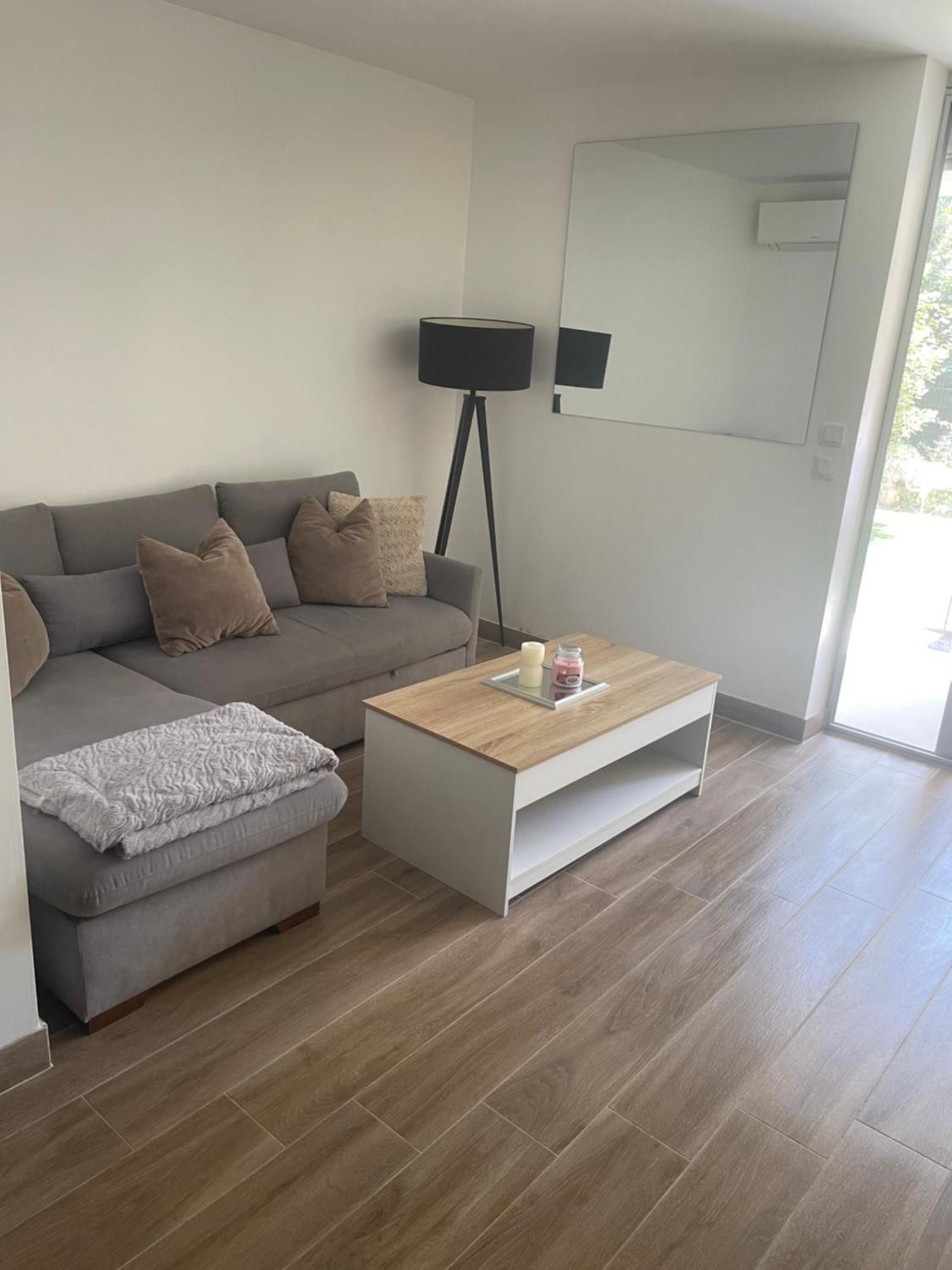 Appartement Seyana - Agreable Avec Jardin Et Grande Veranda - Proche Mer كانيو سور مير المظهر الخارجي الصورة